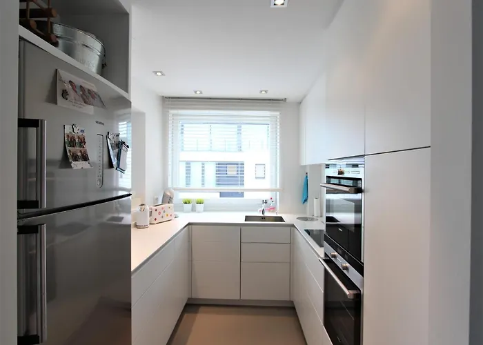 In Het Zoute Near Mini-golf Appartement